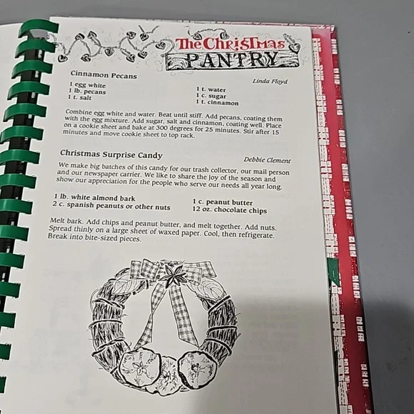 Old Fashioned Country Christmas Cook book - Picture 9 of 12